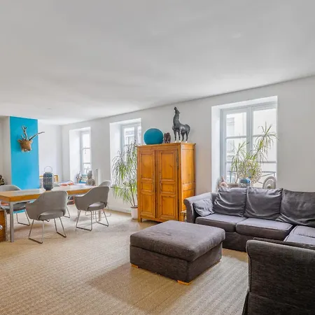 Chez Emily In - Welkeys Parigi